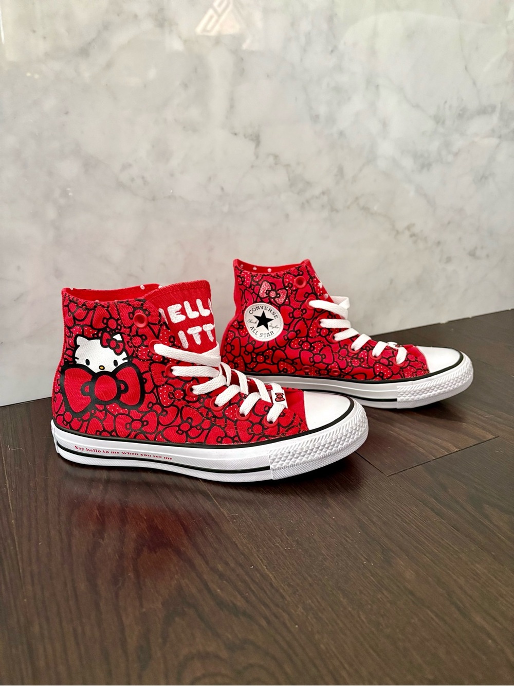 Converse x Hello Kitty Chuck Taylor High Tops - Red - Extra Laces - Sz 6  - NWOB